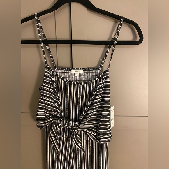 Ardene Jumpsuit - Picture 4 of 5